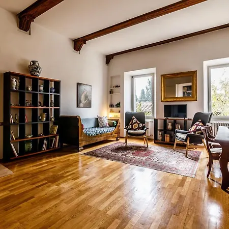 Appartement Porta Romana Charme *