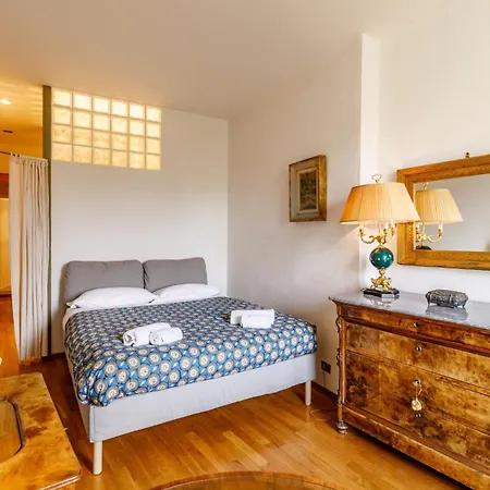 Guesthost - Porta Romana Charme Сієна