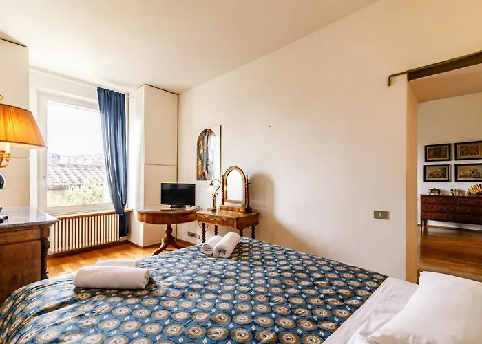 Guesthost - Porta Romana Charme * Siena